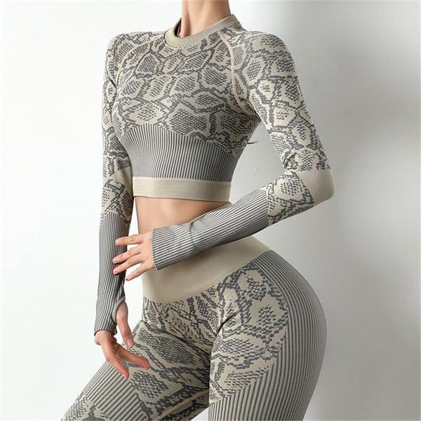 long sleeve seamless gym crop women sports yoga fitness t-shirts sport active wear workout athletic shirt outfit
long sleeve seamless gym crop women sports yoga fitness t-shirts sport active wear workout athletic shirt outfit