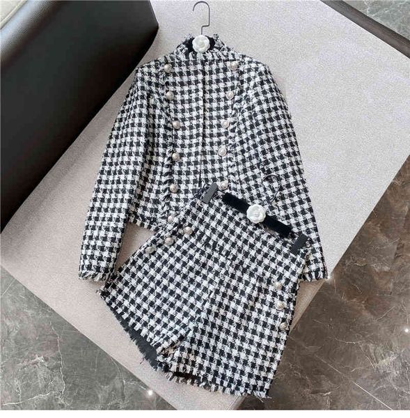 two piece dress high street est fall winter designer runway suit set women's tassel fringed jacket shorts x79o, White
two piece dress high street est fall winter designer runway suit set women's tassel fringed jacket shorts x79o, White