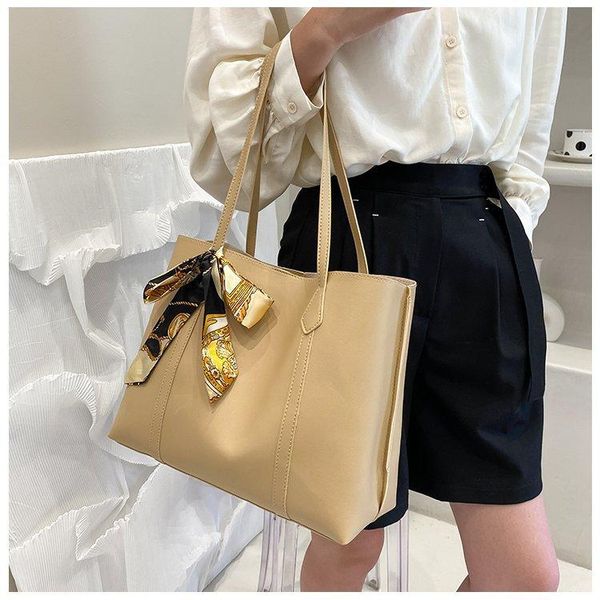 evening bags oimg fashion large capacity silk scarf shoulder for women minimalist style solid color matte pu leather handbags totes
evening bags oimg fashion large capacity silk scarf shoulder for women minimalist style solid color matte pu leather handbags totes