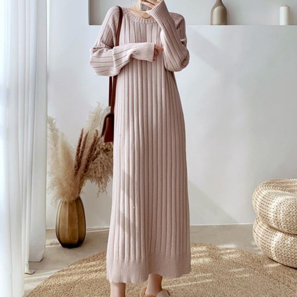 casual dresses autumn winter loose straight tube pit strip knitted maxi dress thick sweater 2021 vestidos de mujer, Black;gray
casual dresses autumn winter loose straight tube pit strip knitted maxi dress thick sweater 2021 vestidos de mujer, Black;gray