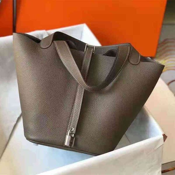 luxury h bags 2022 designer picotins lock classic vegetable basket litchi grain calfskin women's handbag lovely bucket bag elephant gre
luxury h bags 2022 designer picotins lock classic vegetable basket litchi grain calfskin women's handbag lovely bucket bag elephant gre