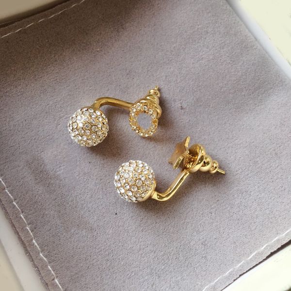 women fashion stud jewelry 925 silver princess set full auger sweet cute white ins popular wedding pearl earring gift, Golden;silver
women fashion stud jewelry 925 silver princess set full auger sweet cute white ins popular wedding pearl earring gift, Golden;silver