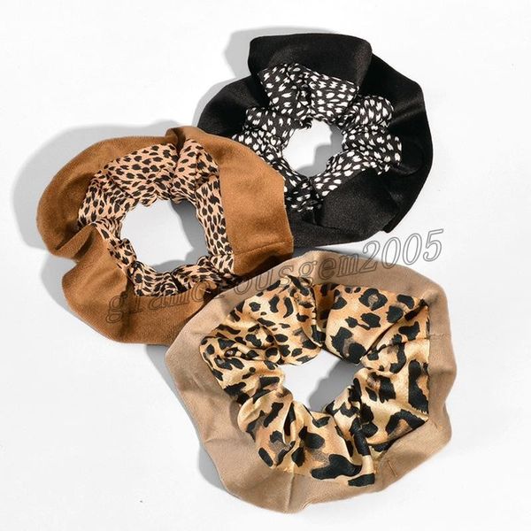 autumn and winter leopard print large intestine hair-tie pony tails ladies gold velvet hair-rope retro tie ball headdress, Golden;silver
autumn and winter leopard print large intestine hair-tie pony tails ladies gold velvet hair-rope retro tie ball headdress, Golden;silver