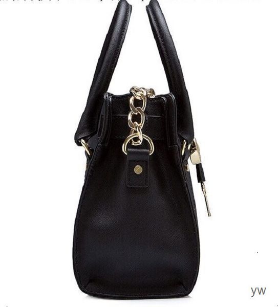 chain lock bag fashion women pu leather ladies designer composite lady clutch shoulder tote female purse high qulity ywyw
chain lock bag fashion women pu leather ladies designer composite lady clutch shoulder tote female purse high qulity ywyw