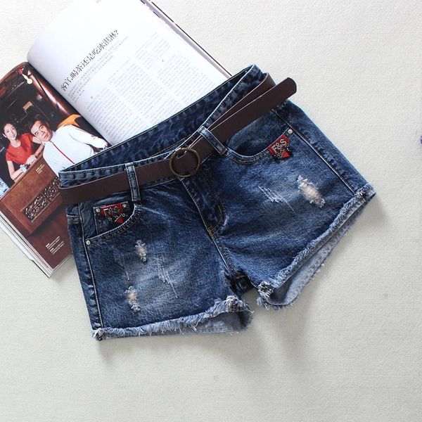 women's shorts 2021 blue denim letter pattern sequined spring summer mid waist hair edge hole straight jeans 9625, White;black
women's shorts 2021 blue denim letter pattern sequined spring summer mid waist hair edge hole straight jeans 9625, White;black