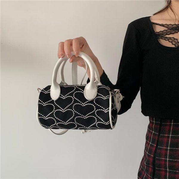 evening bags niche design love embroidery cylinder bag female 2021 trendy girl retro wild one-shoulder messenger hand
evening bags niche design love embroidery cylinder bag female 2021 trendy girl retro wild one-shoulder messenger hand