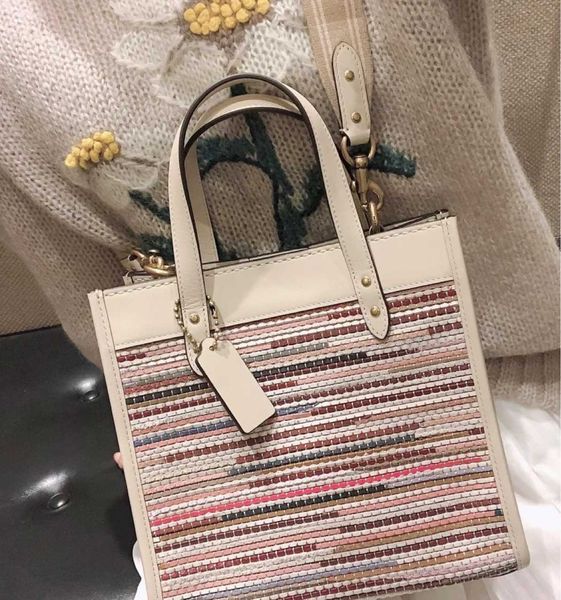 handbag women luxurys designers bags 2021 purses zhouzhoubao123 wallet purse crossbody bag totes c family woven small diagonal
handbag women luxurys designers bags 2021 purses zhouzhoubao123 wallet purse crossbody bag totes c family woven small diagonal