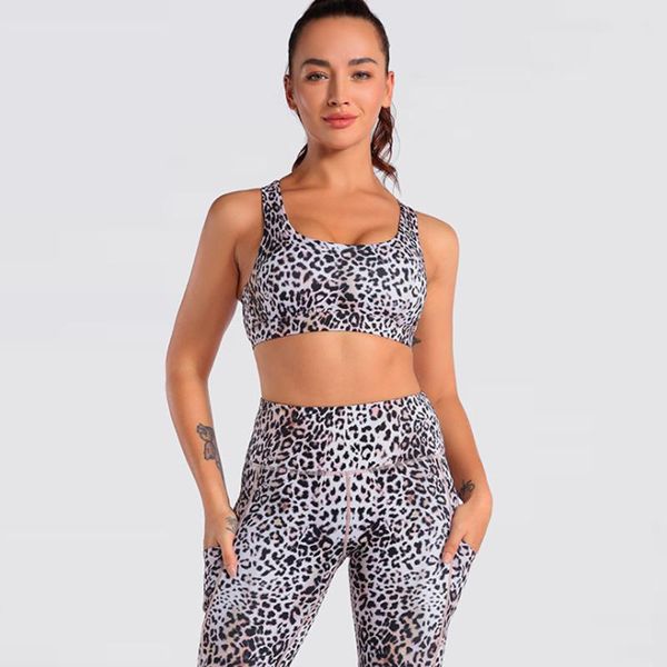 women leopard yoga bra high impact gym cropped sports sportswear fitness clothes tank running shirts outfit
women leopard yoga bra high impact gym cropped sports sportswear fitness clothes tank running shirts outfit