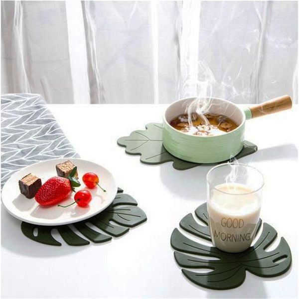 mats & pads 2pcs monstera shape placemat nordic kitchen potholder plate mat heat-resistant silicone bowl anti-scald table decor
mats & pads 2pcs monstera shape placemat nordic kitchen potholder plate mat heat-resistant silicone bowl anti-scald table decor