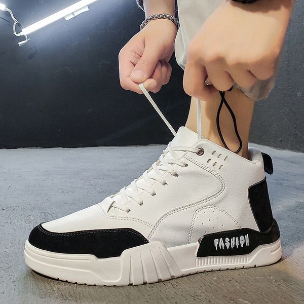 high spring men sneakers new breathable lace up men mesh shoes fashion casual no-slip men vulcanize shoes tenis masculino
high spring men sneakers new breathable lace up men mesh shoes fashion casual no-slip men vulcanize shoes tenis masculino