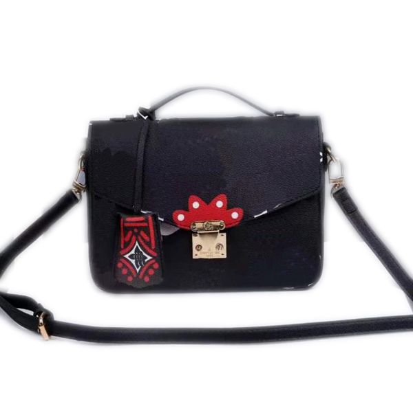 crossbody bag travel luxurys designers clutch brands womens fashion hardware envelope flap letter embroidery women postman messenger 103
crossbody bag travel luxurys designers clutch brands womens fashion hardware envelope flap letter embroidery women postman messenger 103