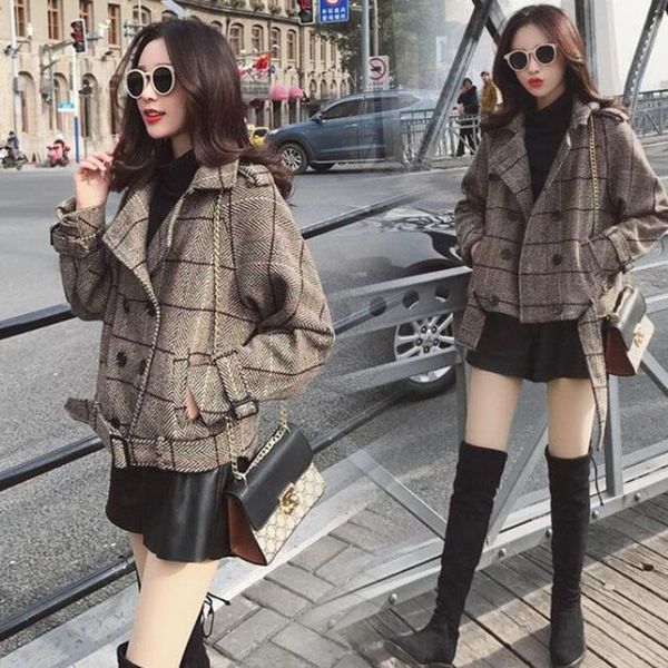 women's wool & blends woolen jacket female plaid fashion loose double-breasted short paragraph coat spring autumn outerwear casaco femi, Black
women's wool & blends woolen jacket female plaid fashion loose double-breasted short paragraph coat spring autumn outerwear casaco femi, Black