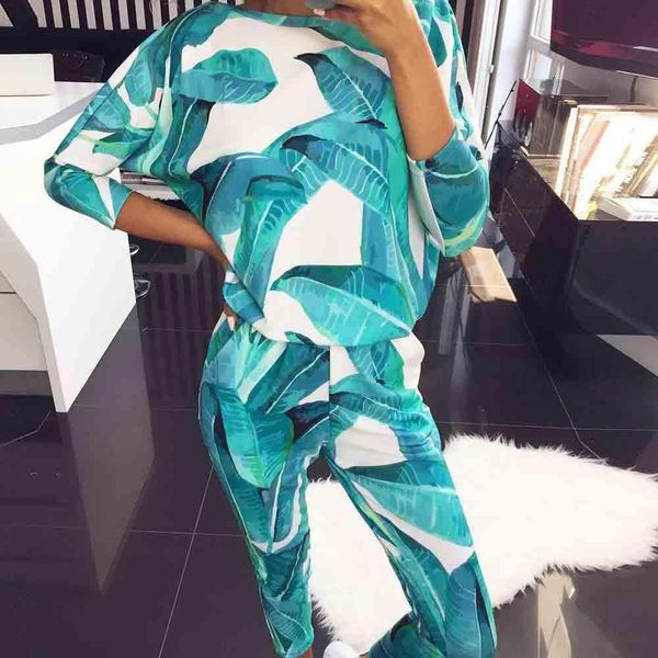 tracksuit print 2 piece women tracksuits set outfits and pant suits matching spring floral 2piece sportsuit loose, Gray
tracksuit print 2 piece women tracksuits set outfits and pant suits matching spring floral 2piece sportsuit loose, Gray