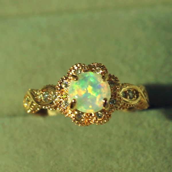 cluster rings selling explosive jewelry couple ring fashion opal female, Golden;silver
cluster rings selling explosive jewelry couple ring fashion opal female, Golden;silver
