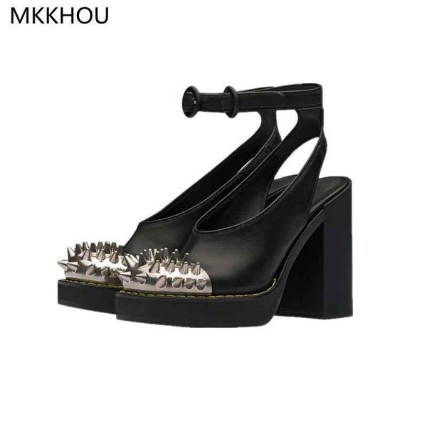 sandals mkkhou fashion women's summer metal rivet head leather back hollow ankle buckle high heels street punk style, Black
sandals mkkhou fashion women's summer metal rivet head leather back hollow ankle buckle high heels street punk style, Black