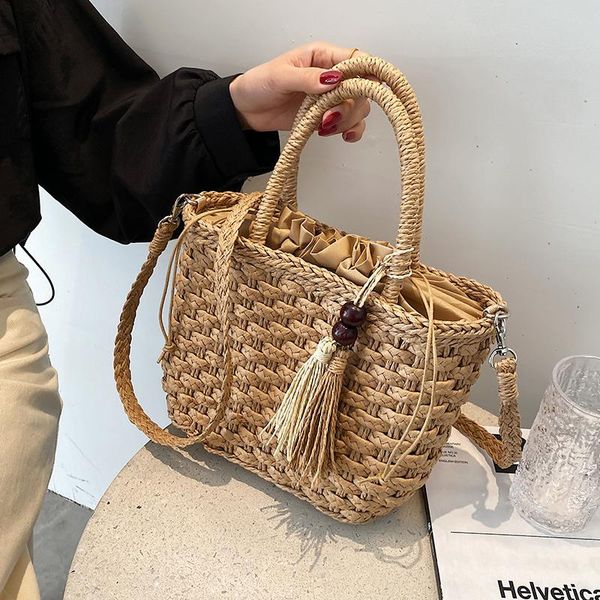 niche design tassel bag 2021 style shoulder female summer high-end woven handbag bucket beach width: 27cm bags
niche design tassel bag 2021 style shoulder female summer high-end woven handbag bucket beach width: 27cm bags