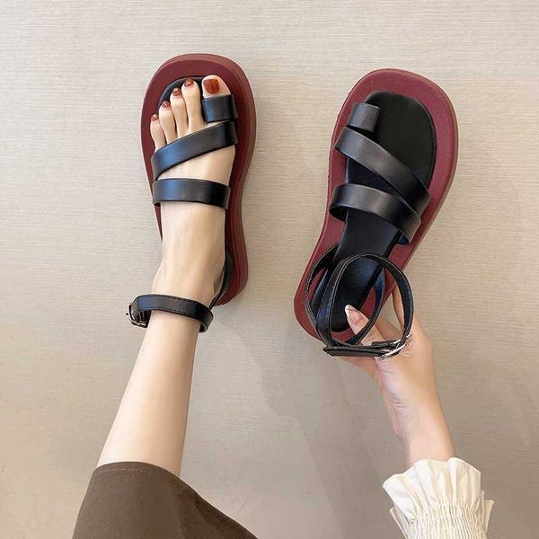 summer women flat sandals wild thick bottom slippers casual wild college wind cross sandals non-slip beach sandals roman shoes 210715, Black
summer women flat sandals wild thick bottom slippers casual wild college wind cross sandals non-slip beach sandals roman shoes 210715, Black