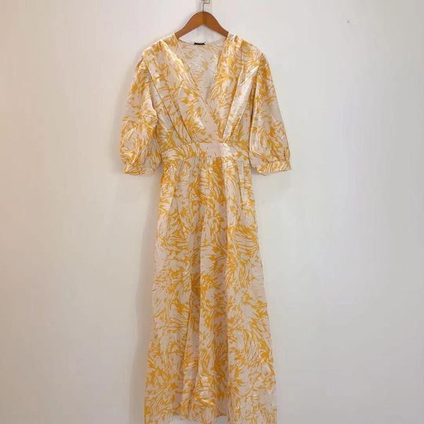 casual dresses 2021 amoi white and brown two-color leaf print pastoral style slit long ladies dress, Black;gray
casual dresses 2021 amoi white and brown two-color leaf print pastoral style slit long ladies dress, Black;gray