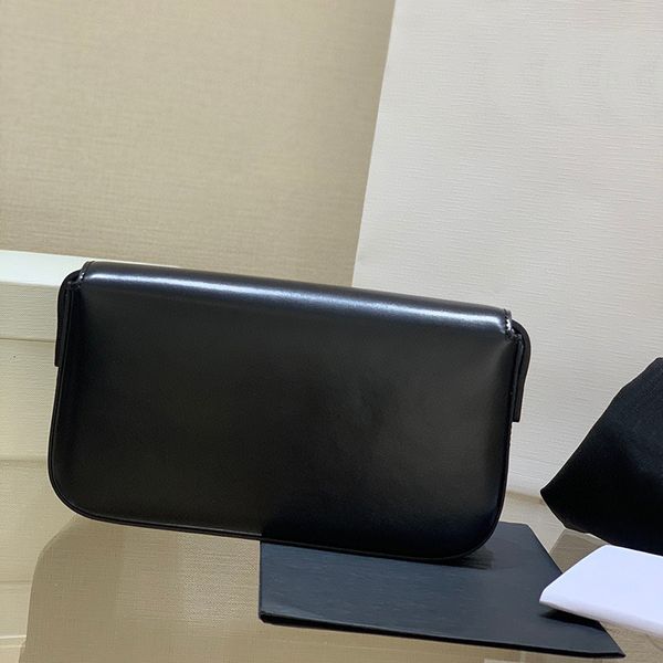 lisa same 2021 triumphal arch armpit leather fashion square versatile one shoulder small bag
lisa same 2021 triumphal arch armpit leather fashion square versatile one shoulder small bag