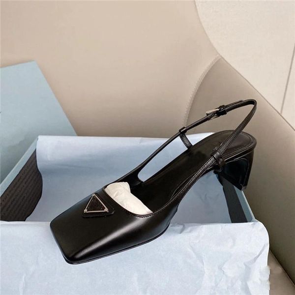 dress shoes fashion high heels spring women's french heeled sandals ladies black square head thick heel btalon femme
dress shoes fashion high heels spring women's french heeled sandals ladies black square head thick heel btalon femme