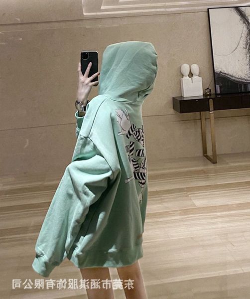 autumn 2021 trend fashion exclusive winter graffiti print hoodie mint green for men and women, Black
autumn 2021 trend fashion exclusive winter graffiti print hoodie mint green for men and women, Black