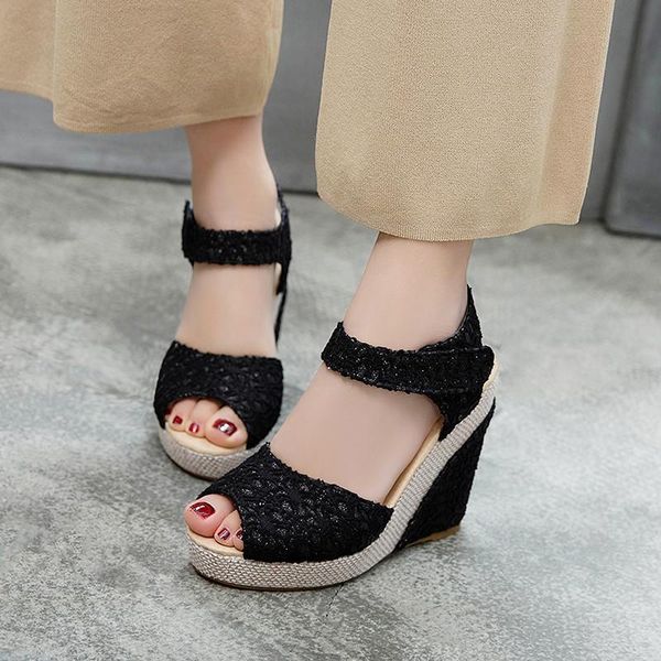 europe elegant lace design wedge high heel sandals black gold silver platform party shoes summer wedges big size 45
europe elegant lace design wedge high heel sandals black gold silver platform party shoes summer wedges big size 45