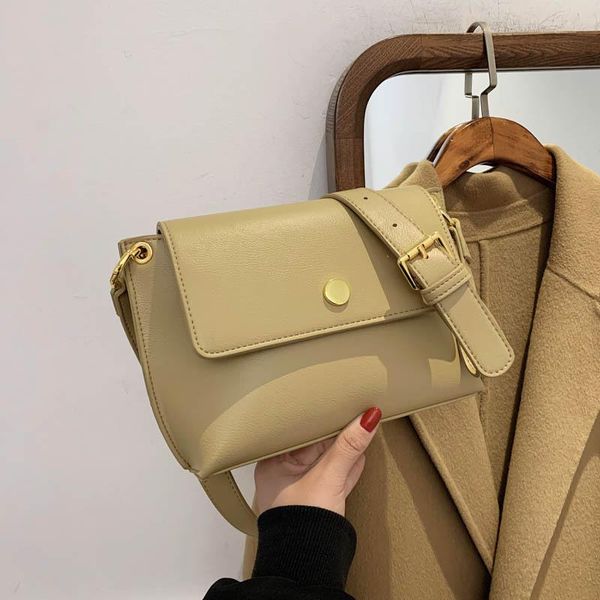 evening bags womens handbags leisure autumn winter 2021 fashion simple shoulder design commuting capacity women's bag messenger purses
evening bags womens handbags leisure autumn winter 2021 fashion simple shoulder design commuting capacity women's bag messenger purses