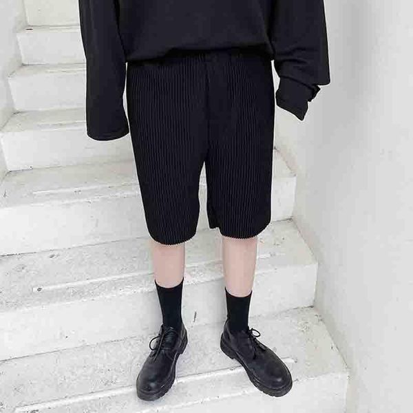 boys ins loose, tiktok, red, 5%, summer, pleated wrinkles, shorts, casual personality, and trembling trend. men's shorts, White;black
boys ins loose, tiktok, red, 5%, summer, pleated wrinkles, shorts, casual personality, and trembling trend. men's shorts, White;black
