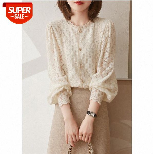 early, gentle sanding stitching lace round neck, flower puff sleeve sweet blouse, women can send on behalf of #i91i, Black;gray
early, gentle sanding stitching lace round neck, flower puff sleeve sweet blouse, women can send on behalf of #i91i, Black;gray