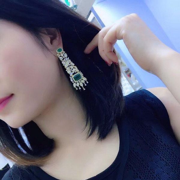 qi xuan_jewelry_ earrings classic s925 silver inlay zircon elegant and irregular irregular_factory direct sales dangle & chandelier
qi xuan_jewelry_ earrings classic s925 silver inlay zircon elegant and irregular irregular_factory direct sales dangle & chandelier