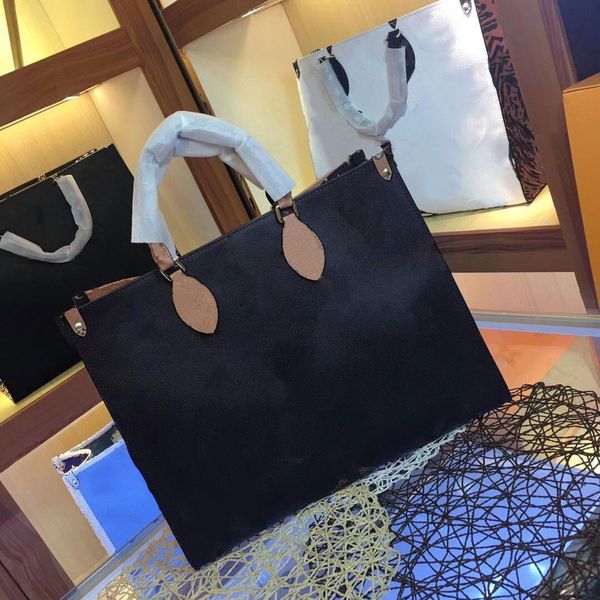 luxurys designers classic totes womens print embossed flower handbags purses travel luggage bag shopping shoulder crossbody
luxurys designers classic totes womens print embossed flower handbags purses travel luggage bag shopping shoulder crossbody