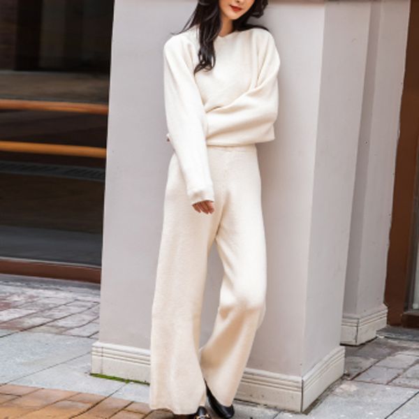 women's two piece pants knitted set cashmere wool soft comfortable tracksuit women casual loose crop short sweater + wide leg, White
women's two piece pants knitted set cashmere wool soft comfortable tracksuit women casual loose crop short sweater + wide leg, White