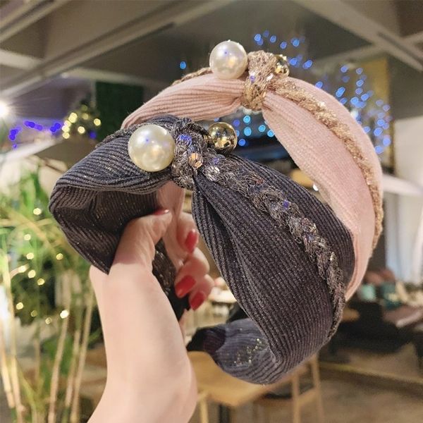 japanese and korean simple hair accessories solid color bronzing fabric middle knot twisted wide-brimmed headband accessories accessories cx, Silver
japanese and korean simple hair accessories solid color bronzing fabric middle knot twisted wide-brimmed headband accessories accessories cx, Silver
