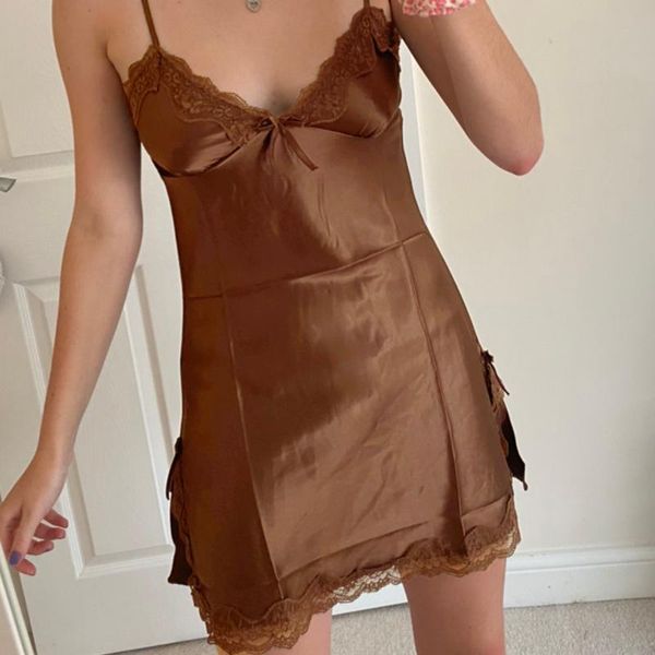 casual dresses vintage brown lace trim mini y2k retro sundress bodycon v neck side split hem tie up party night dress elegant women, Black;gray
casual dresses vintage brown lace trim mini y2k retro sundress bodycon v neck side split hem tie up party night dress elegant women, Black;gray