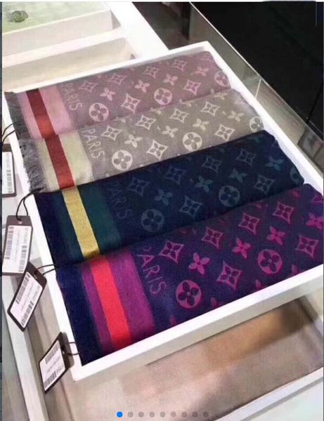 2021 fashion classic scarf for women wool silk cashmere letter shawl 18color ladies scarves size 140x140cm without box, Blue;gray
2021 fashion classic scarf for women wool silk cashmere letter shawl 18color ladies scarves size 140x140cm without box, Blue;gray