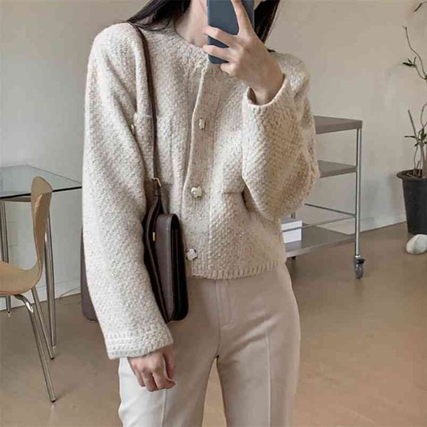 women autumn o-neck double pockets sweaters short elegant chic button knitted cardigans solid color all-match jackets gk499 210507, White;black
women autumn o-neck double pockets sweaters short elegant chic button knitted cardigans solid color all-match jackets gk499 210507, White;black