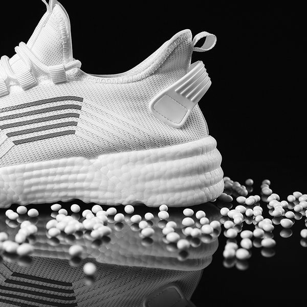 men's trainers running shoes breathable and lightweight sports sneakers men women outdoor lawn
men's trainers running shoes breathable and lightweight sports sneakers men women outdoor lawn