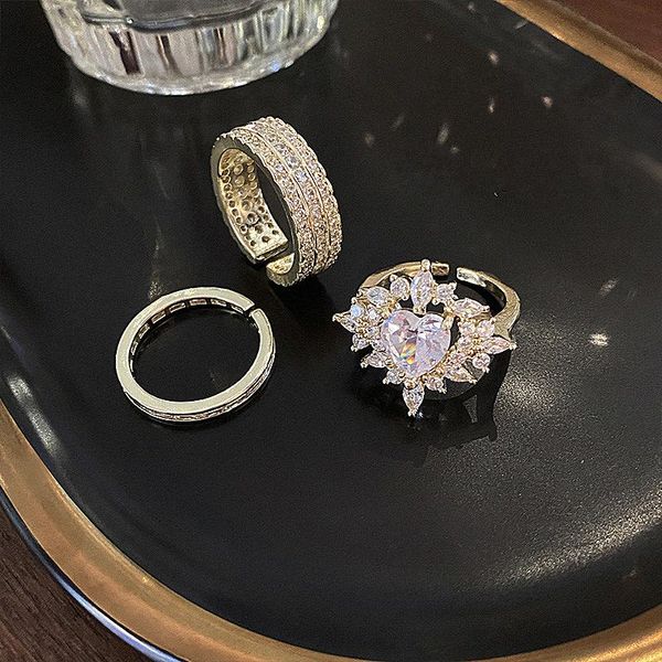 cluster rings luxury fashion with stones 2021 jewelry statement zircon circle heart open ring, Golden;silver
cluster rings luxury fashion with stones 2021 jewelry statement zircon circle heart open ring, Golden;silver