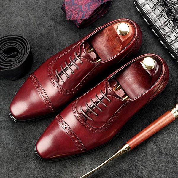 dress shoes arrival vintage man carved brogue genuine leather formal oxfords round toe derby wedding bridal men's flats gd61, Black
dress shoes arrival vintage man carved brogue genuine leather formal oxfords round toe derby wedding bridal men's flats gd61, Black