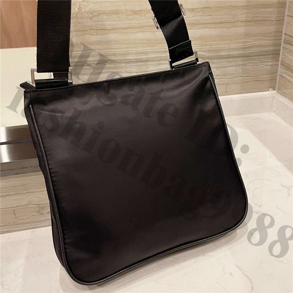 men waterproof one shoulder bags black briefcase luxury designers formal bussiness ol cross body high capacity hand bag fashion
men waterproof one shoulder bags black briefcase luxury designers formal bussiness ol cross body high capacity hand bag fashion