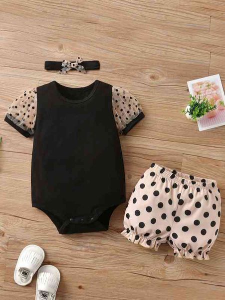 baby girl contrast dobby mesh sleeve bodysuit & dot shorts & headband she, White
baby girl contrast dobby mesh sleeve bodysuit & dot shorts & headband she, White