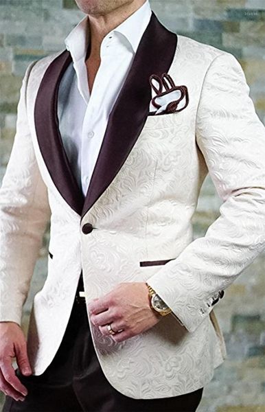 handsome embossing groomsmen shawl lapel groom tuxedos men suits wedding/prom/dinner blazer(jacket+pants+tie) 018 men's & blazers, White;black
handsome embossing groomsmen shawl lapel groom tuxedos men suits wedding/prom/dinner blazer(jacket+pants+tie) 018 men's & blazers, White;black