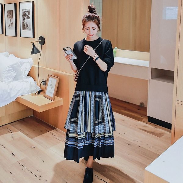 casual dresses women's dress2021spring autumn ethnic style printed chiffon pleated fake two piece stitching l-4xl loose long fashi, Black;gray
casual dresses women's dress2021spring autumn ethnic style printed chiffon pleated fake two piece stitching l-4xl loose long fashi, Black;gray