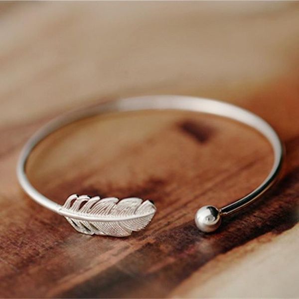 fashion 925 sterling silver jewelry high-quality female simple feather small ball open bracelets & bangles bangle, Black
fashion 925 sterling silver jewelry high-quality female simple feather small ball open bracelets & bangles bangle, Black