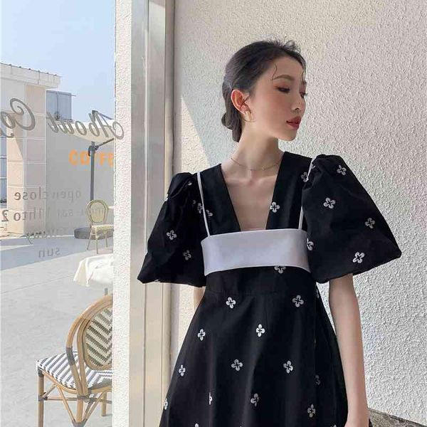 casual dresses japanese fashion puff sleeve black summer dress women short deep v neck a line mini kawaii clothes 2021 mnfo, Black;gray
casual dresses japanese fashion puff sleeve black summer dress women short deep v neck a line mini kawaii clothes 2021 mnfo, Black;gray