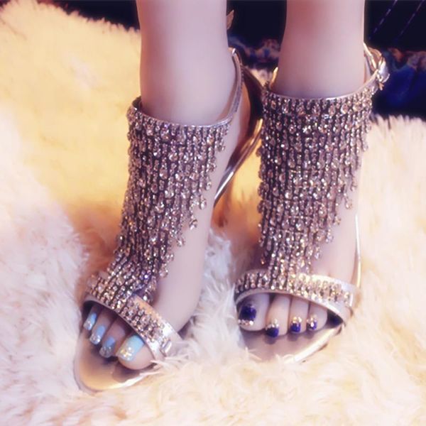 high-end original handmade, elegant, luxurious, tassel, hand-stitched fish mouth, high-heeled banquet sandals, Black
high-end original handmade, elegant, luxurious, tassel, hand-stitched fish mouth, high-heeled banquet sandals, Black