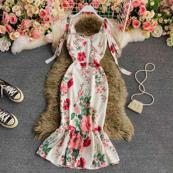 bohemian floral spaghetti strap mini dress women v-neck printed bodycon mermaid vestidos spring summer fashion 210426, Black;gray
bohemian floral spaghetti strap mini dress women v-neck printed bodycon mermaid vestidos spring summer fashion 210426, Black;gray