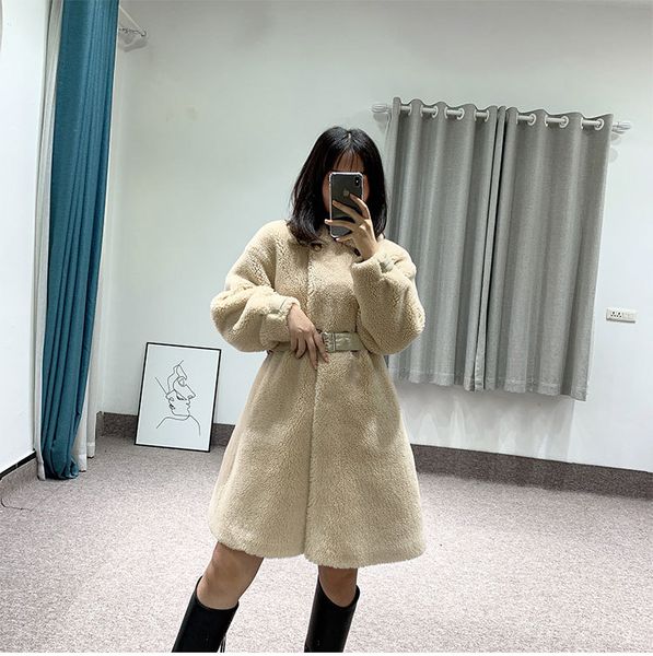 winter women's grain sheep shearing ins medium long composite fur one-piece coat, Black
winter women's grain sheep shearing ins medium long composite fur one-piece coat, Black