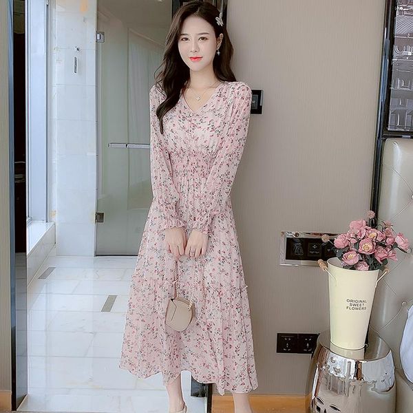 casual dresses women dress autumn 2021 brief office lady korea style fashion full sleeve floral print chiffon high waist v-neck, Black;gray
casual dresses women dress autumn 2021 brief office lady korea style fashion full sleeve floral print chiffon high waist v-neck, Black;gray