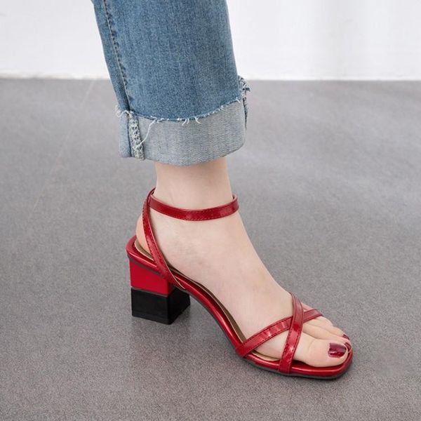 plus size 34-43 concise female shoes 2021 summer sandals women square chunky block high heels ankle strap ladies casual, Black
plus size 34-43 concise female shoes 2021 summer sandals women square chunky block high heels ankle strap ladies casual, Black